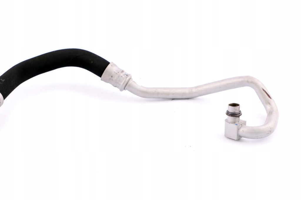 Bmw e65 e66 шланг пабтрубок  труба радиатора масла Оригинал