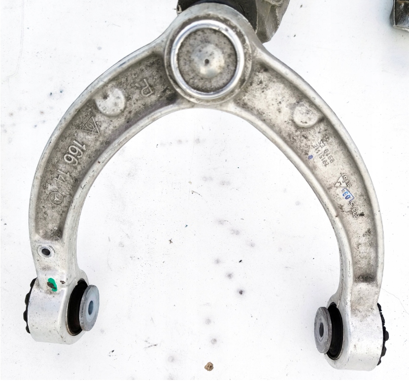 фото №1, Mercedes gle w166 важіль верхній правий