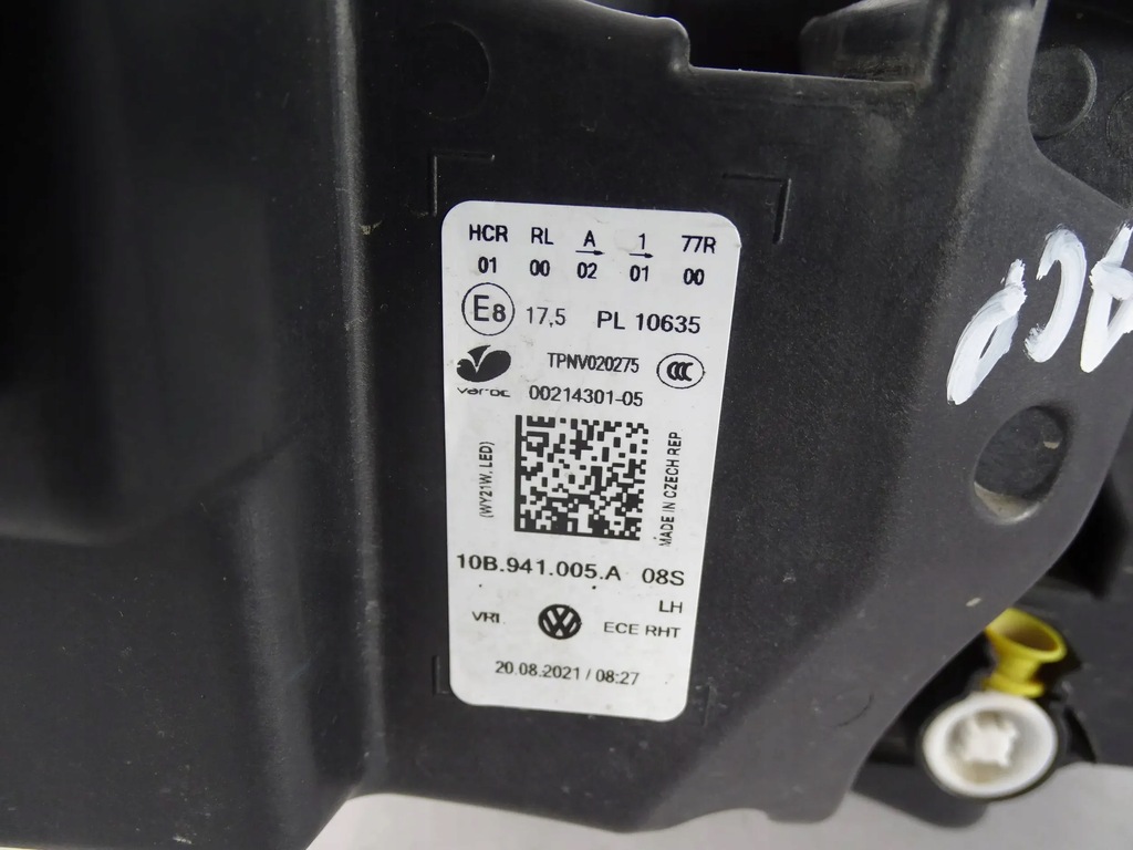 фото №8, Лампа vw id.3 10b941005a