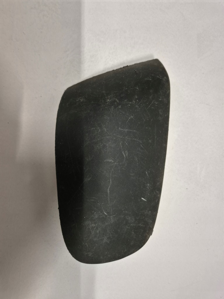 фото №1, Заглушка противотуманной фары правая 9624514877 peugeot 306