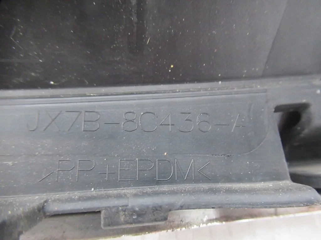 Ford focus mk4 решётка радиатора решётка радиатора хром Доставка