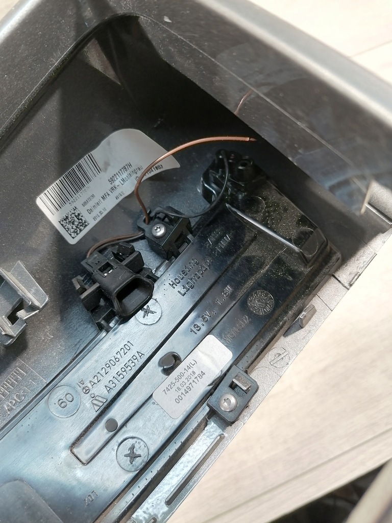 фото №11, Mercedes w212 корпус зеркало правая 5922117787h