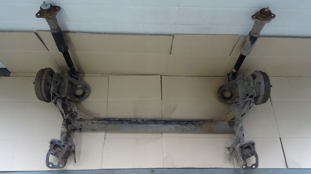 фото №1, Daewoo kalos 1.4 8v балка подвеска задняя