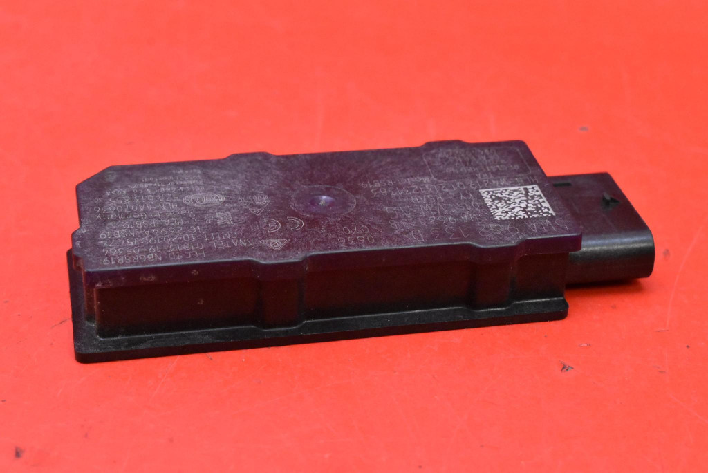 Антенна keyless 5wa962133d vw id.3 1 i 62ah 204 km 19-21 Недорого