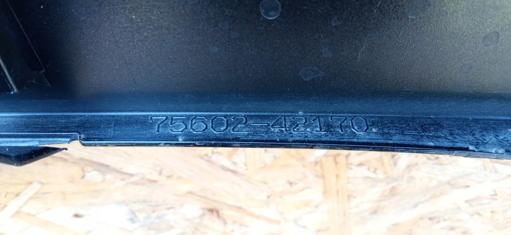 фото №14, Toyota rav 4 v 19- молдинг накладка крыла левый перед 75602-42170