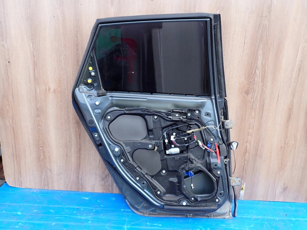 фото №9, Mazda3 mazda 3 bk hb 03-07 дверь задние левая 36c