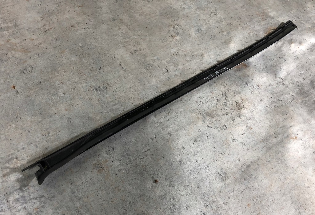 фото №11, Bmw x5 g05 2018- молдинг уплотнитель стекло передней левая оригинальная