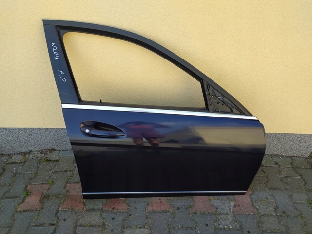 фото №1, Mercedes c-klasa w204 двері праве перед повний