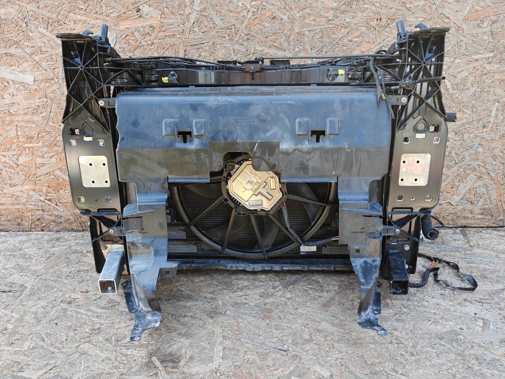 фото №14, Kompletny перед audi q8 etron e-tron капот крила бампер радіатор 4ke