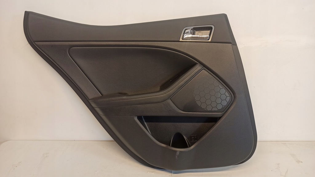 фото №1, Обшивка двері лівий задня optima iii 83310-2t000