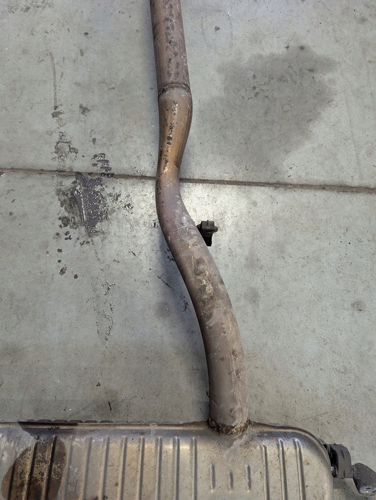 фото №6, Bmw x1 f48 f49 2015-2022 2.0i гасник труба вихлопна