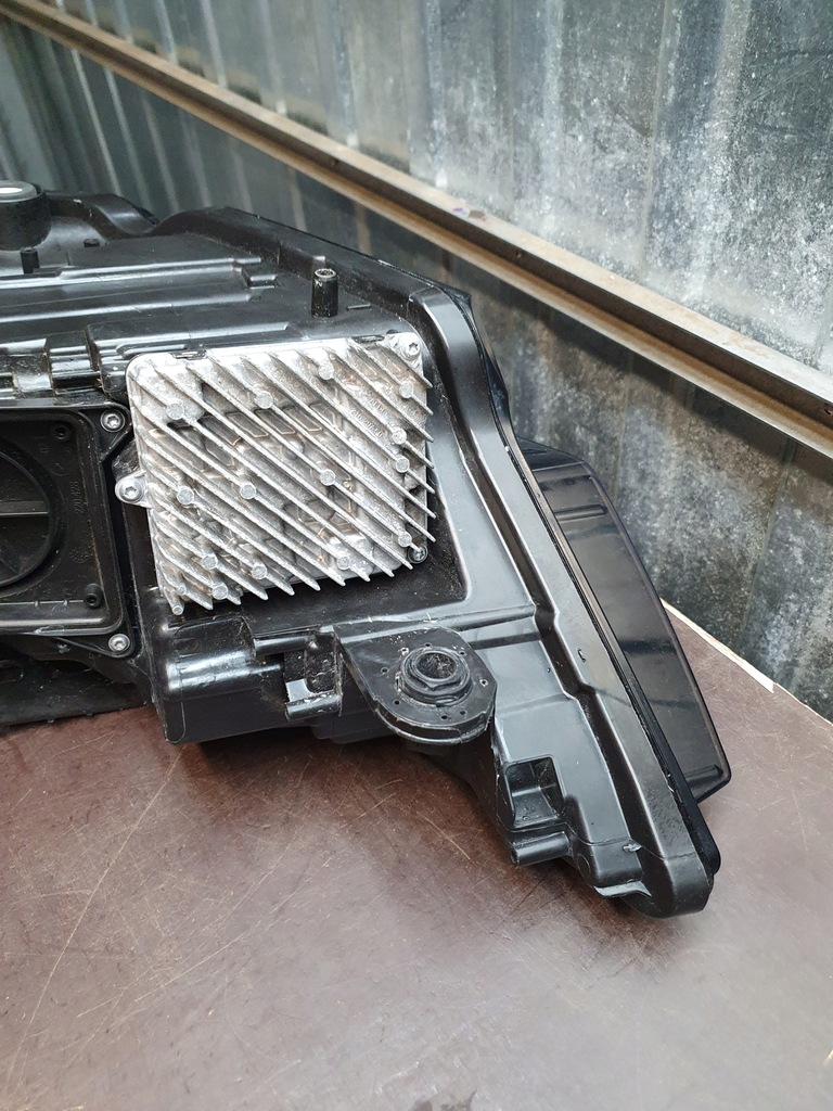 фото №12, Audi оригинальный номер 4k0941034 лампа full led