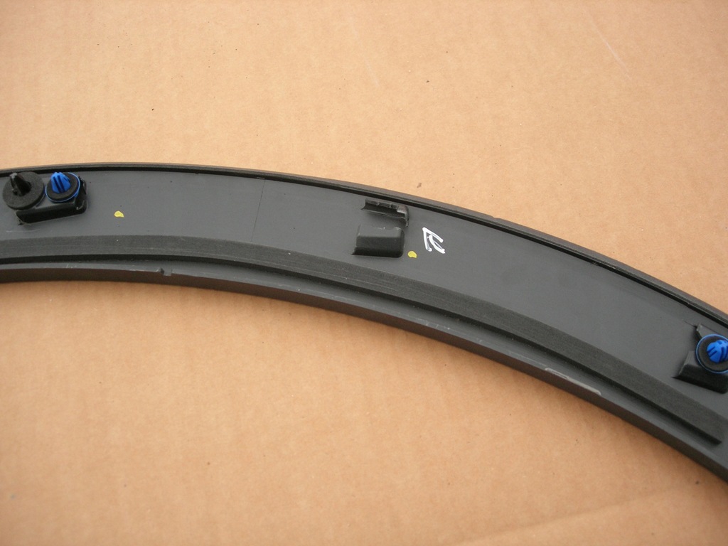 фото №5, Накладка молдинг крыла rt audi q3 83a853818 waw