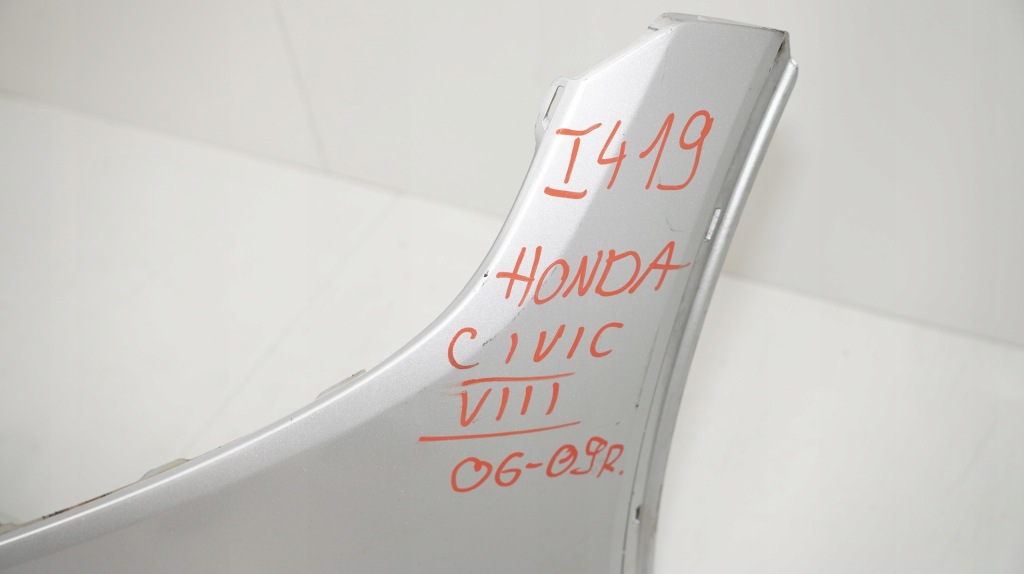 фото №10, Бампер перед передний honda civic viii 06-09r sport омыватель nh700m