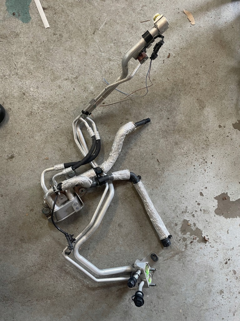 Купить Радиатор volvo xc40 ii 8888948378