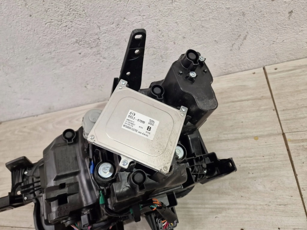 Купить Фара full led комплект . mazda cx-30 cx30 dgj1-51030