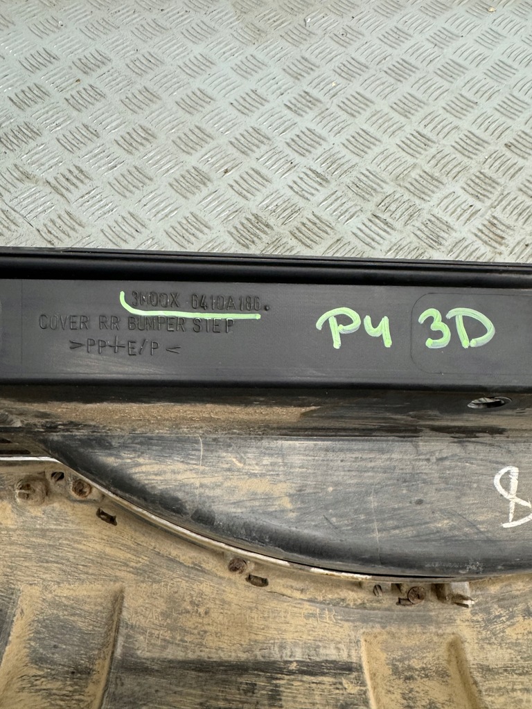 фото №11, Бампер задня задній mitsubishi pajero iv 4 07-r