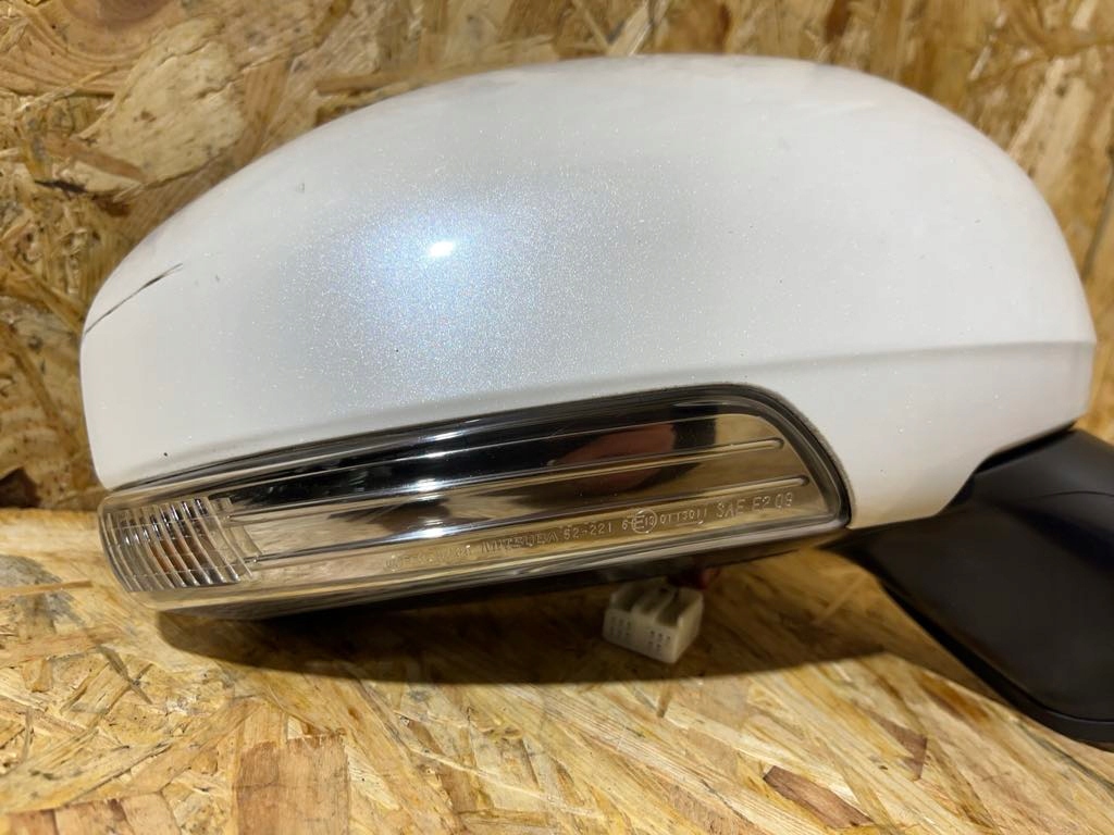 фото №10, Повний дзеркало праве toyota prius iii 9 pin лак 070 europa демонтаж