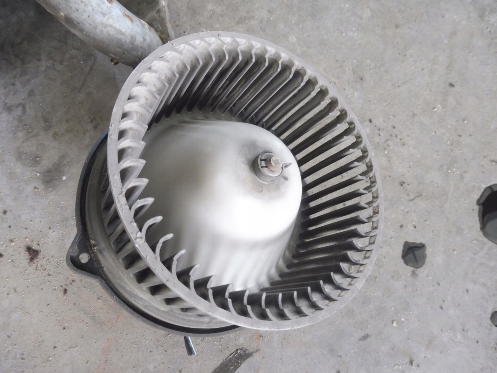 фото №1, Повітродувка обдув toyota corolla e11 1.4