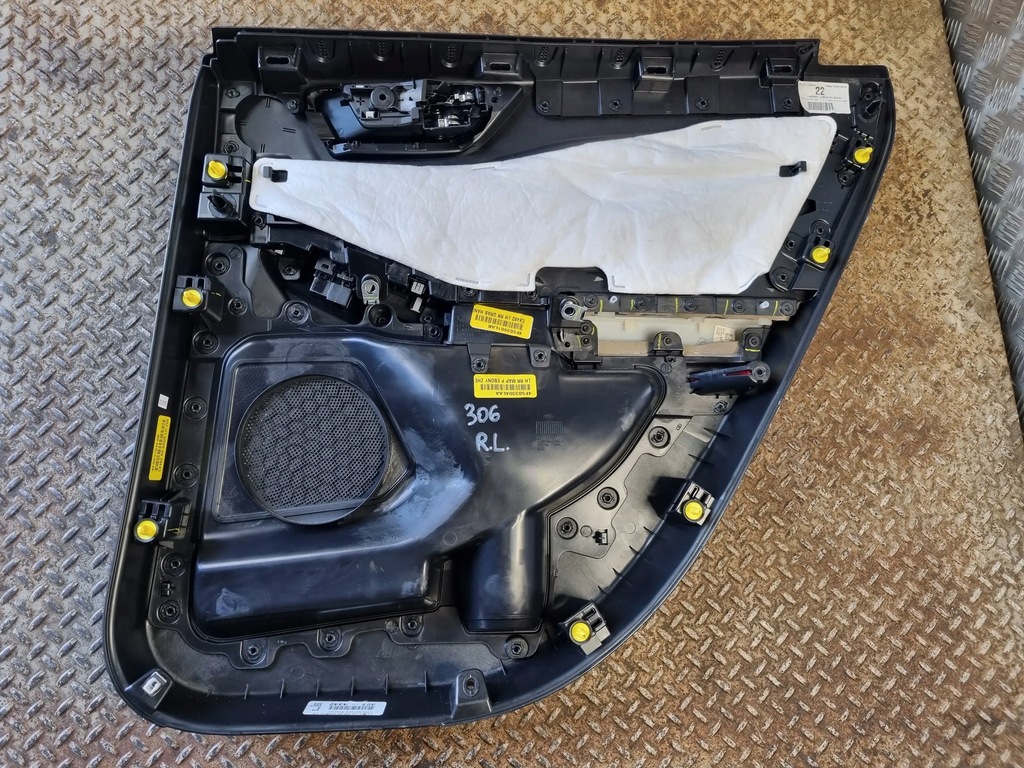 фото №11, Ford escape iv 2020 левая сторона обшивки дверь