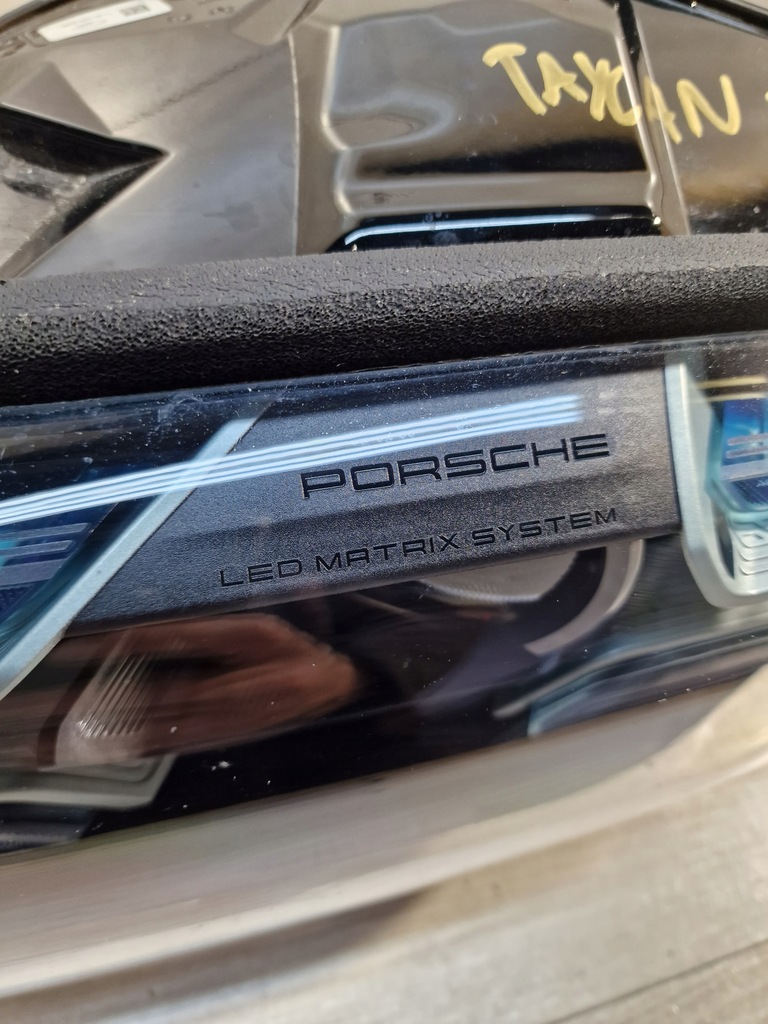 фото №4, Лампа перед левая porsche taycan matrix