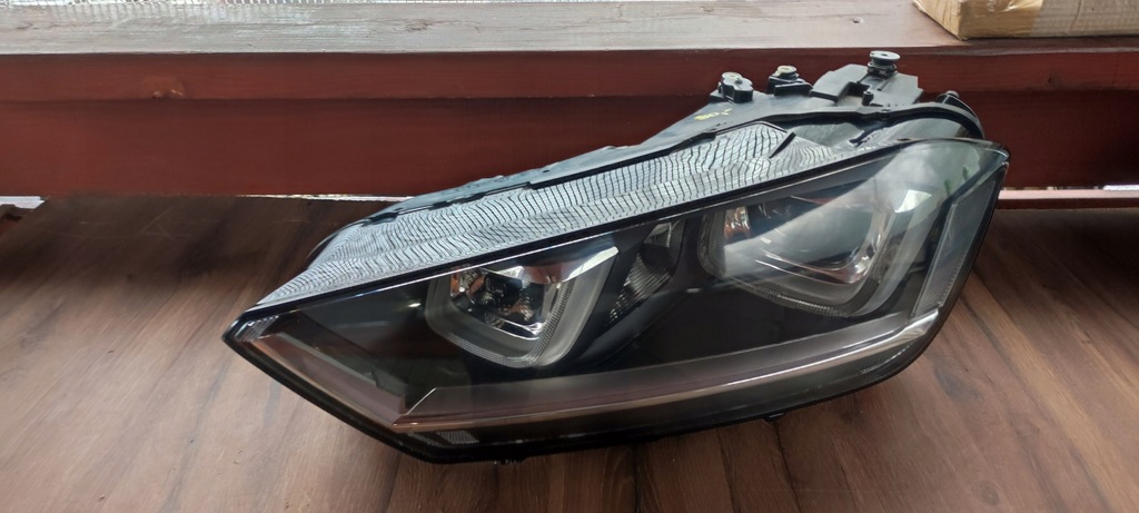 фото №1, Лампа перед vw sportsvan