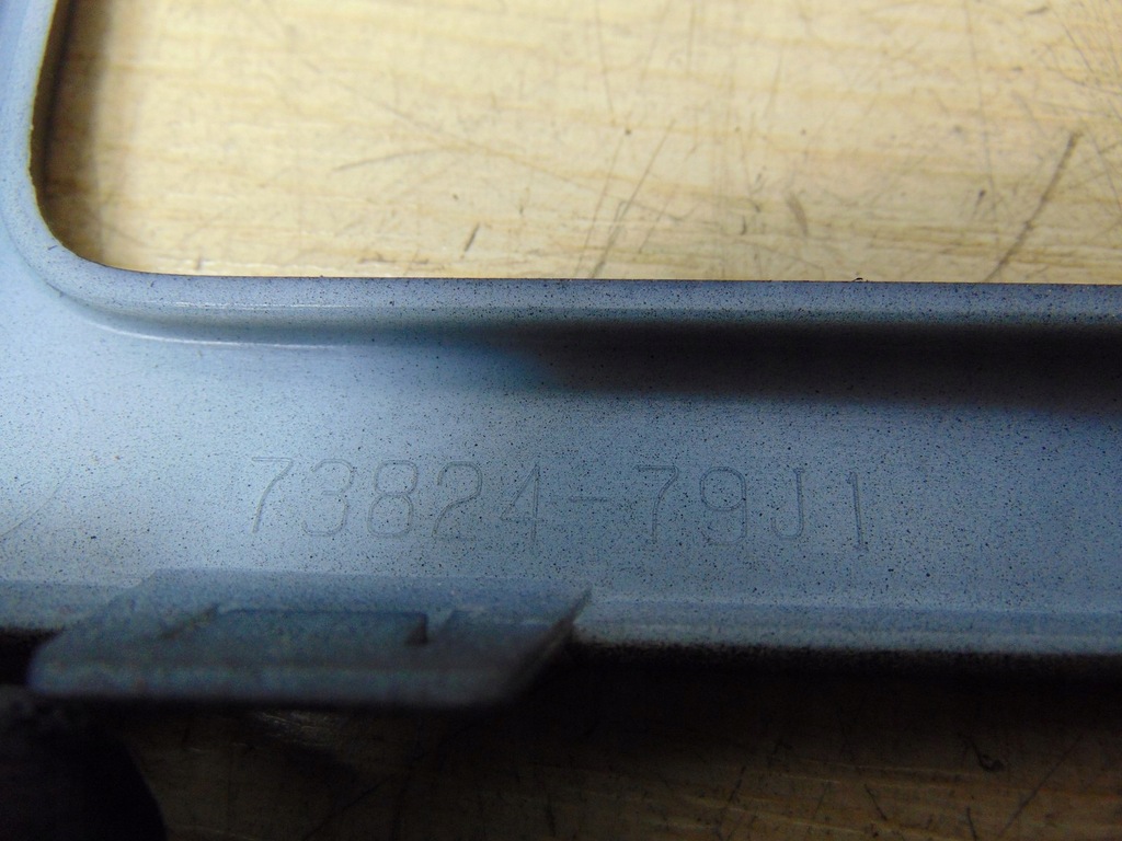 фото №12, Рамка радио консоли suzuki sx4 73824-79j1