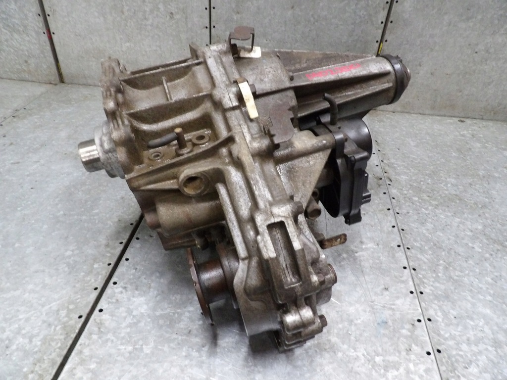 фото №1, Nissan navara d40 pathfinder r51 2.5 dci редуктор регулятор