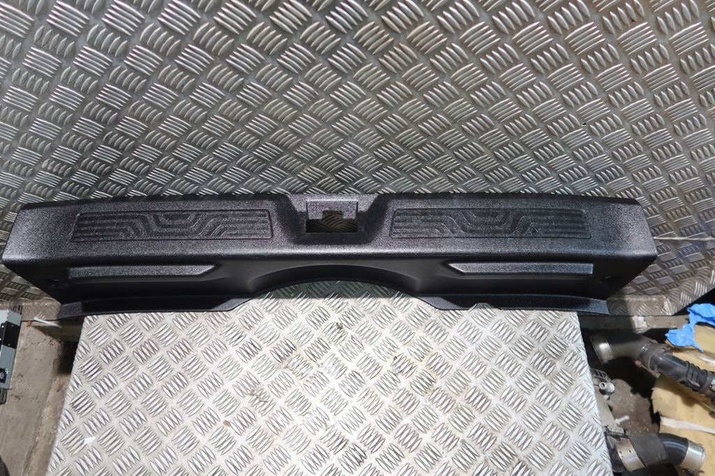 фото №3, Защита пластиковая порог багажника renault kadjar задняя