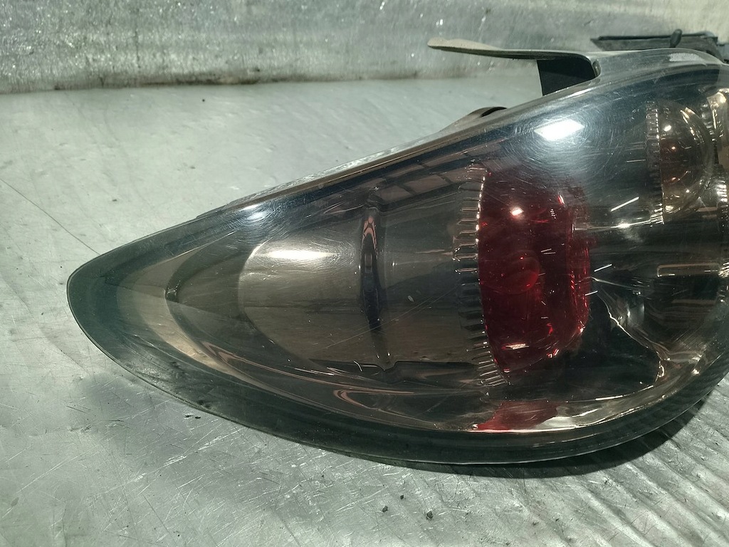 фото №6, Лампа задняя левая peugeot 206