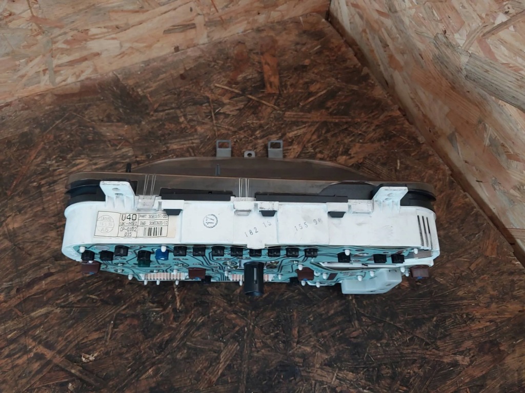 фото №8, Лічильник приладова панель volvo v40 2.0 30813197 30800600