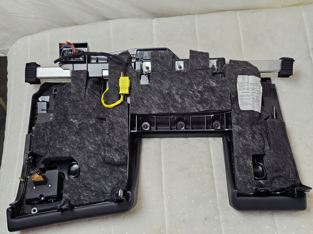 фото №8, Захист заглушка коліна подушка подушка безпеки колінна porsche panamera 970