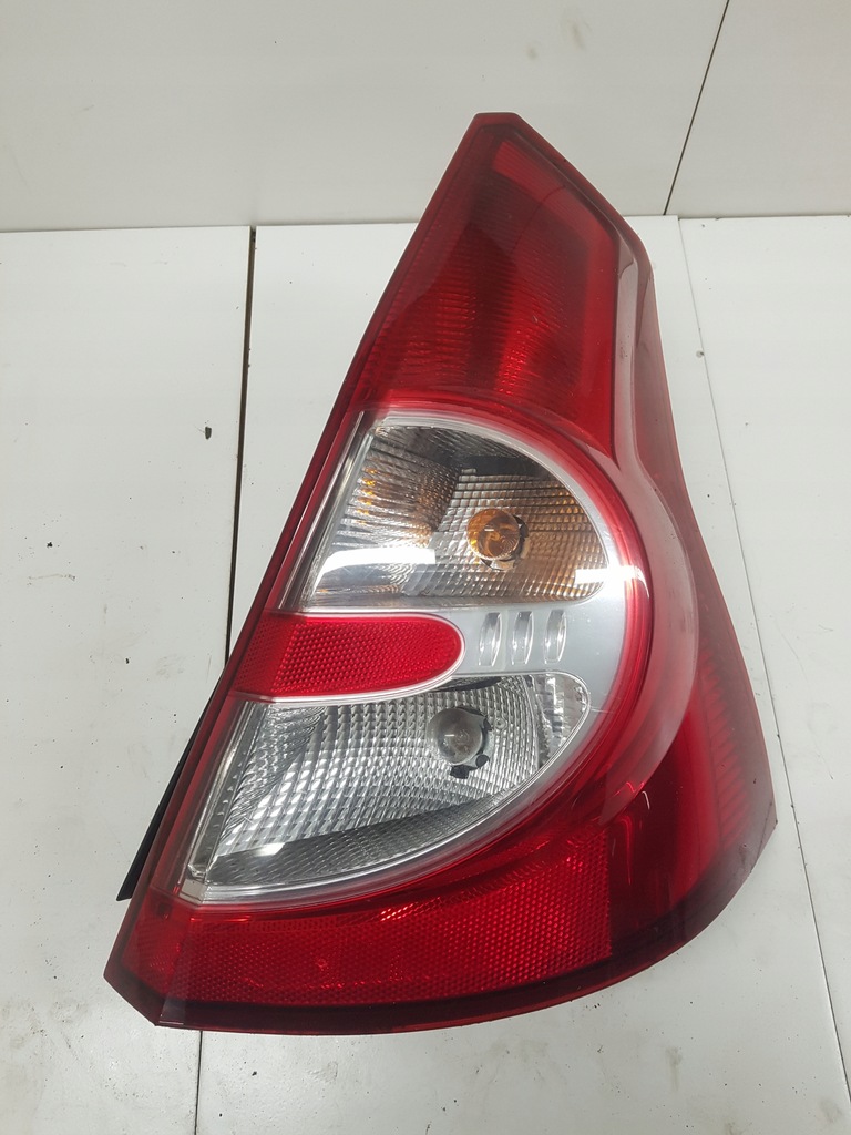 фото №1, Лампа права задня dacia sandero 8200734824