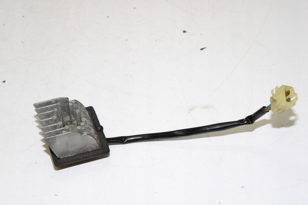 фото №4, Резистор обдув 077800-0321 jaguar xjr x308 98r