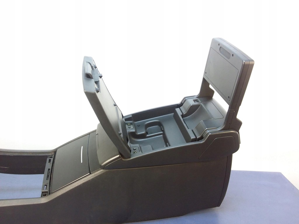 фото №8, Dodge charger 05-10 подлокотник туннель средний