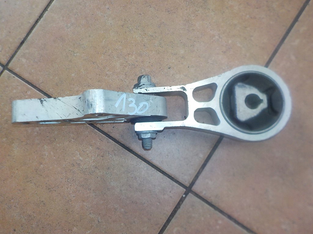 фото №1, Подушка кронштейн двигателя compass ii 2.0 p68253049ab