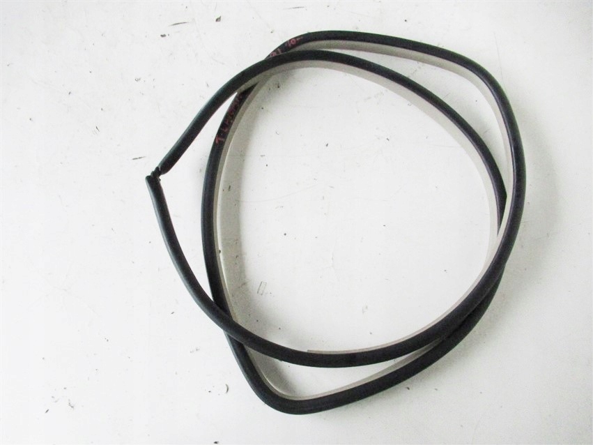 Купити Прокладка задня ліва двері toyota avensis t27 універсал