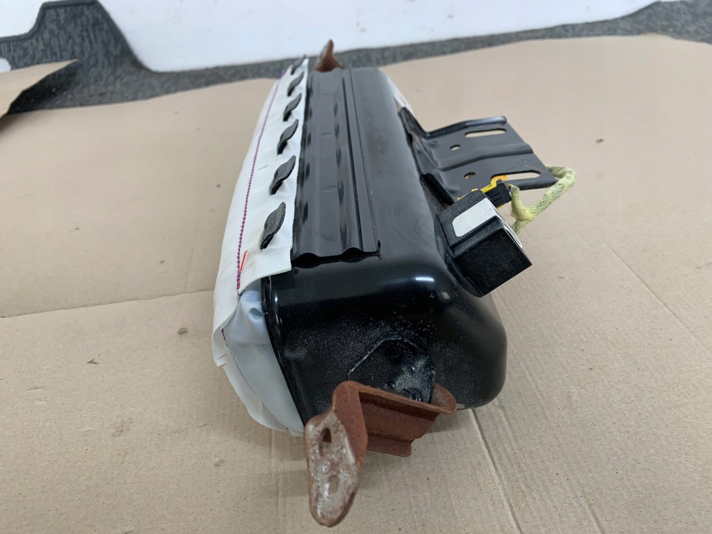 фото №9, Ford mustang mach-e rwd 75.7 kwh подушка воздушная пассажира подушка безопасности