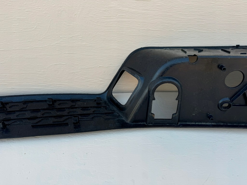 фото №10, Dodge ram iv 4 1500 08-13r накладка молдинг бампера задняя порог