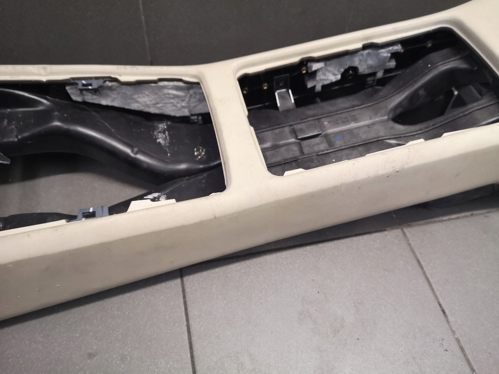 фото №7, Тунель середній кремовий audi a8 d3 ii lift