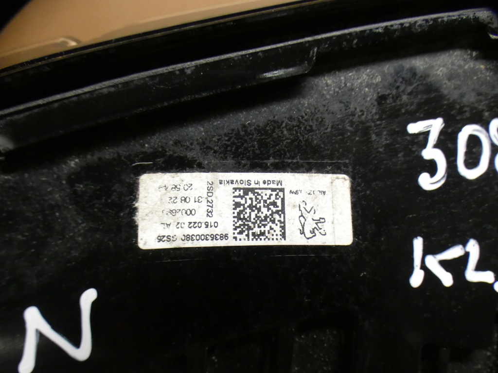 Peugeot 308 t10 3 лампа левый правый задний  9835300480 9836300380 Доставка