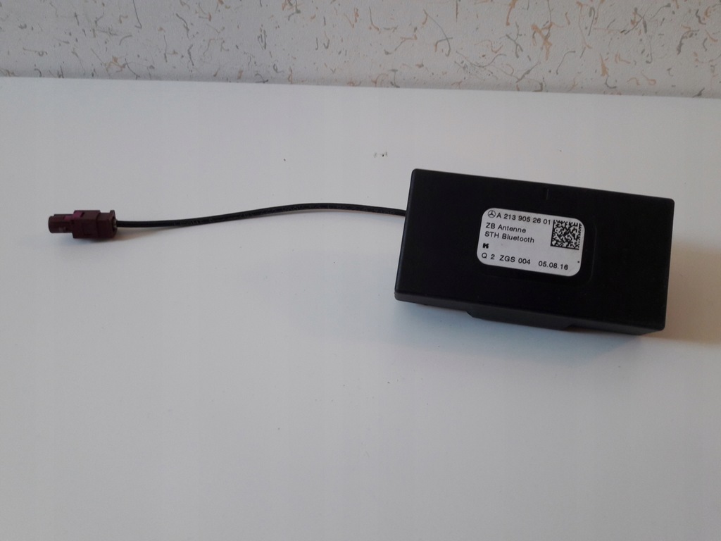 фото №1, Mercedes e w213 антена a2139052601 легальна