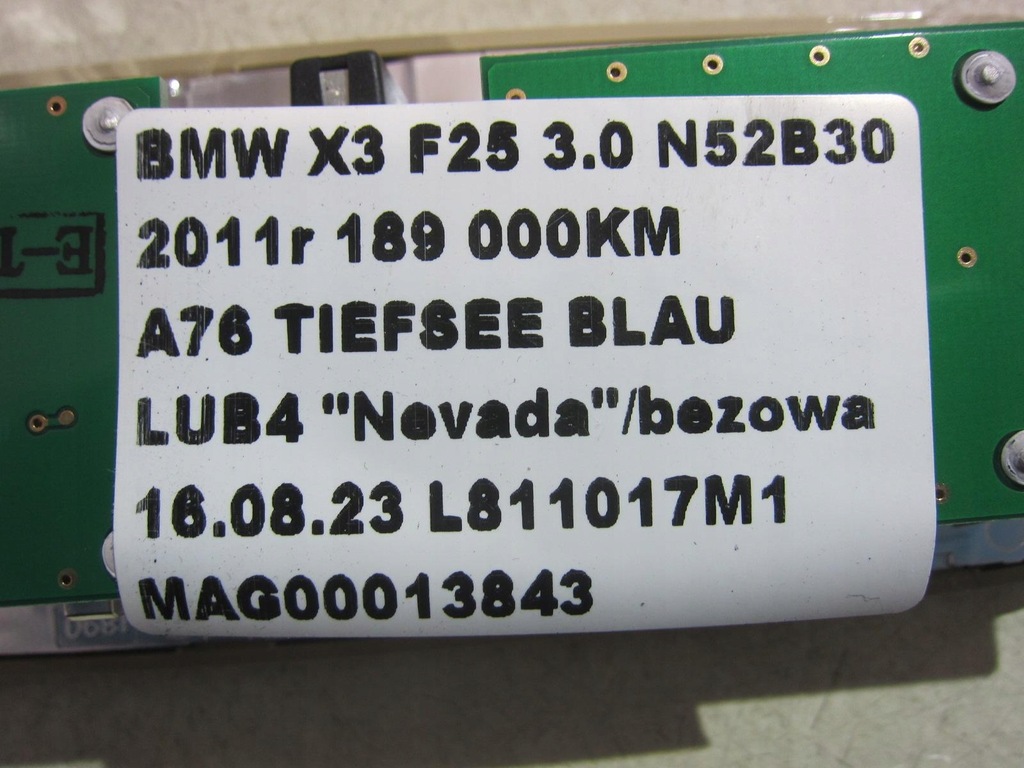 фото №12, Bmw x3 f25 лампа освещение кабины левая 9215621