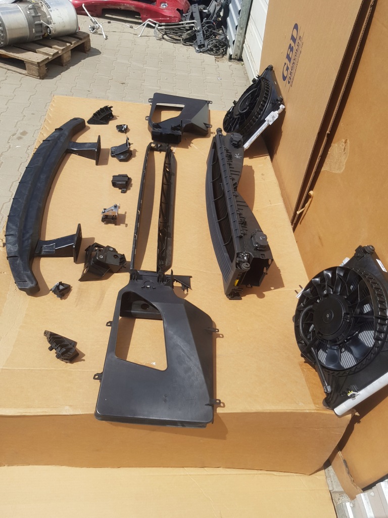 Tesla s рестайлинг  перед радиатор воды кондиционер другое Оригинал