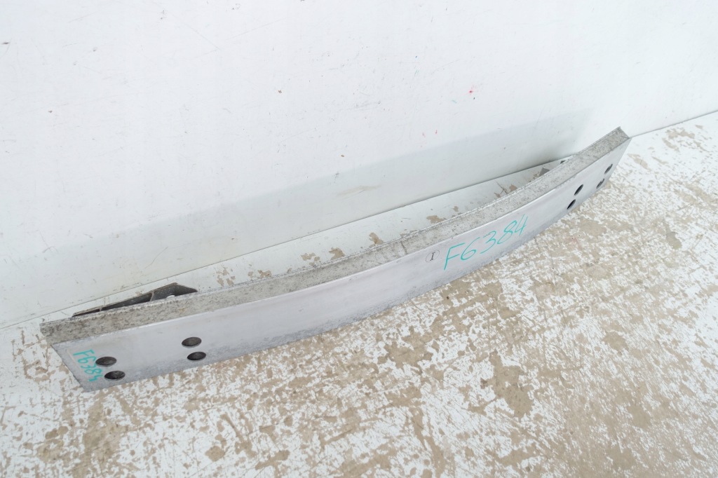 фото №2, Lexus is250 2005- усилитель балка бампера задняя