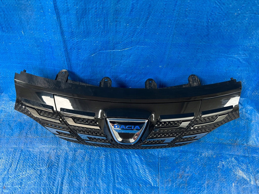 фото №3, Dacia spring решітка радіатора