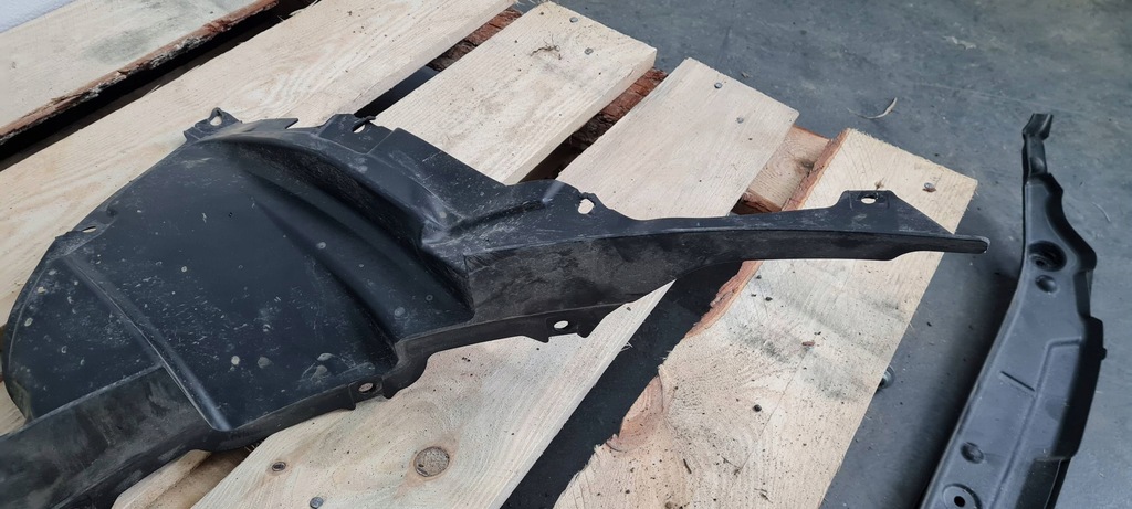 фото №13, Sq8 4m q8 спойлер підкрилок правий перед передній 4m0858838e