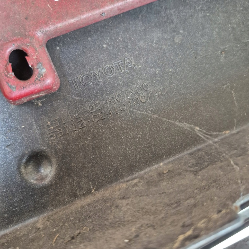 фото №14, Toyota auris ii 2 12-15 бампер перед передний pdc