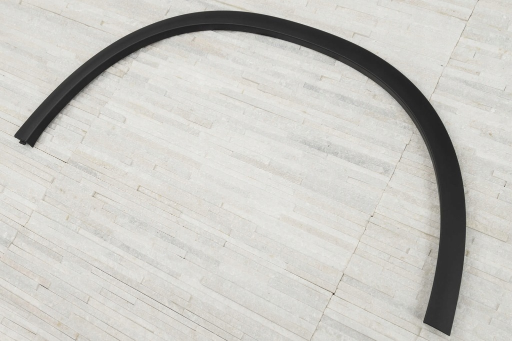 фото №7, Mercedes glc x253 2015-2019 молдинг крыла передняя правая a2538850622