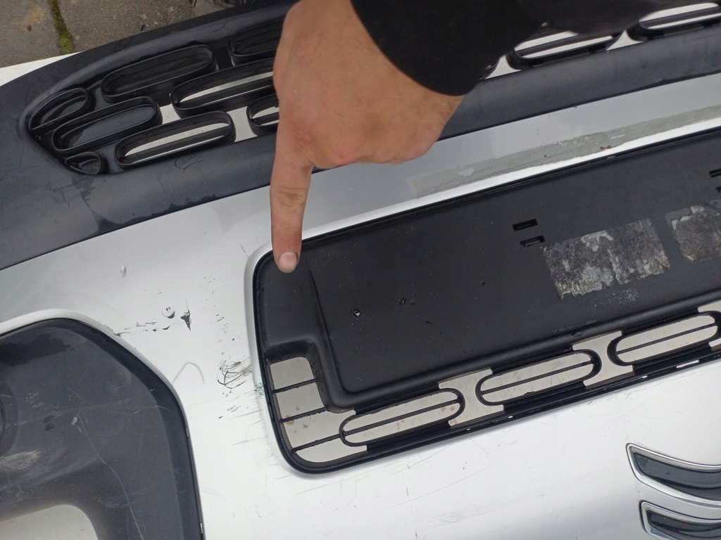 фото №9, Бампер перед передний citroen c4 cactus + каркас усилитель kompletny